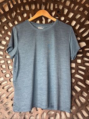 💙 Eddie Bauer Women’s Large Heather Blue Stretch Crew Neck Tee Soft Top 💙